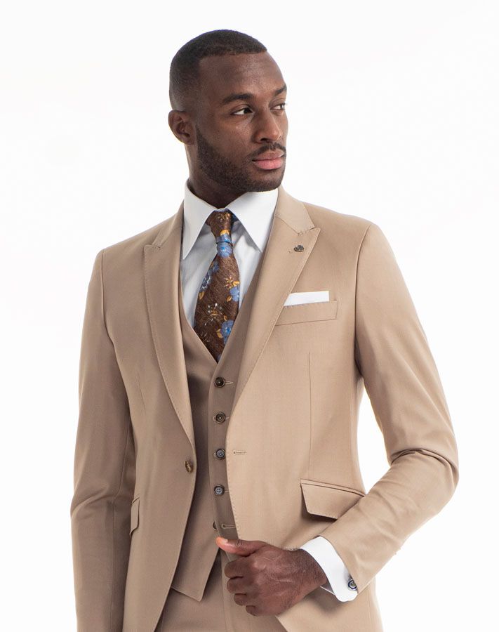 Félix Ramiro. Moda para hombre. Bodas Cantabria.